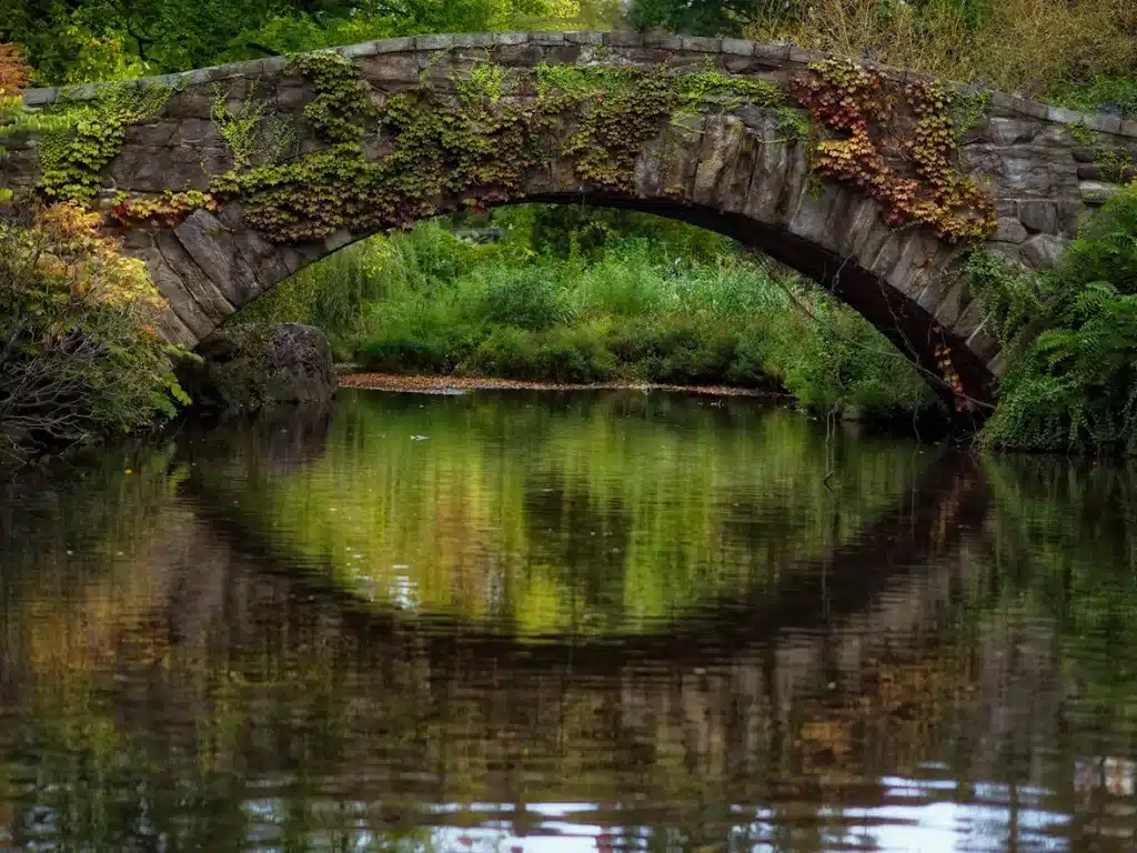 Gapstow Bridge solotravely