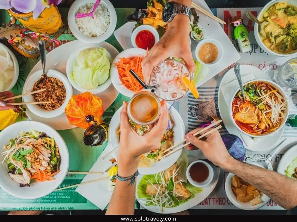Bun Bo Vietnam restaurants Gothic Quarter Barcelona solotravely