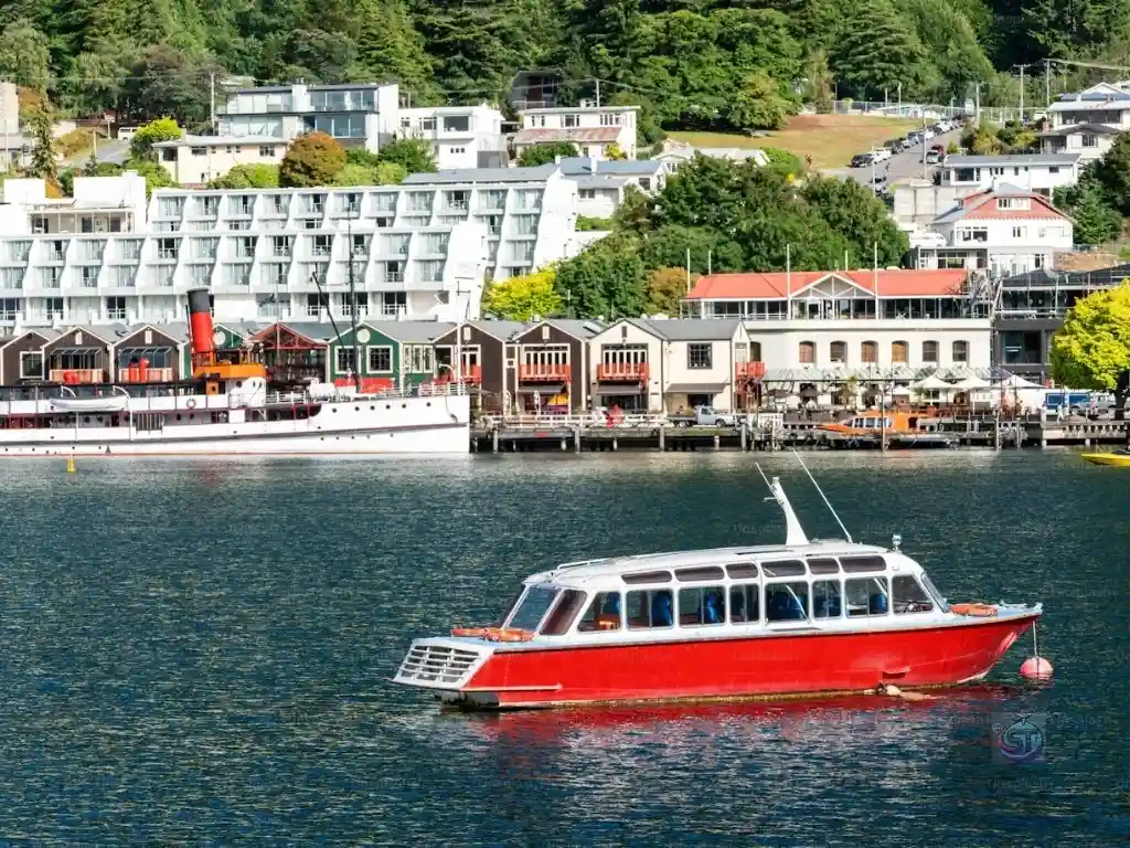Stunning Coastal Views & Boat Tours solotravely