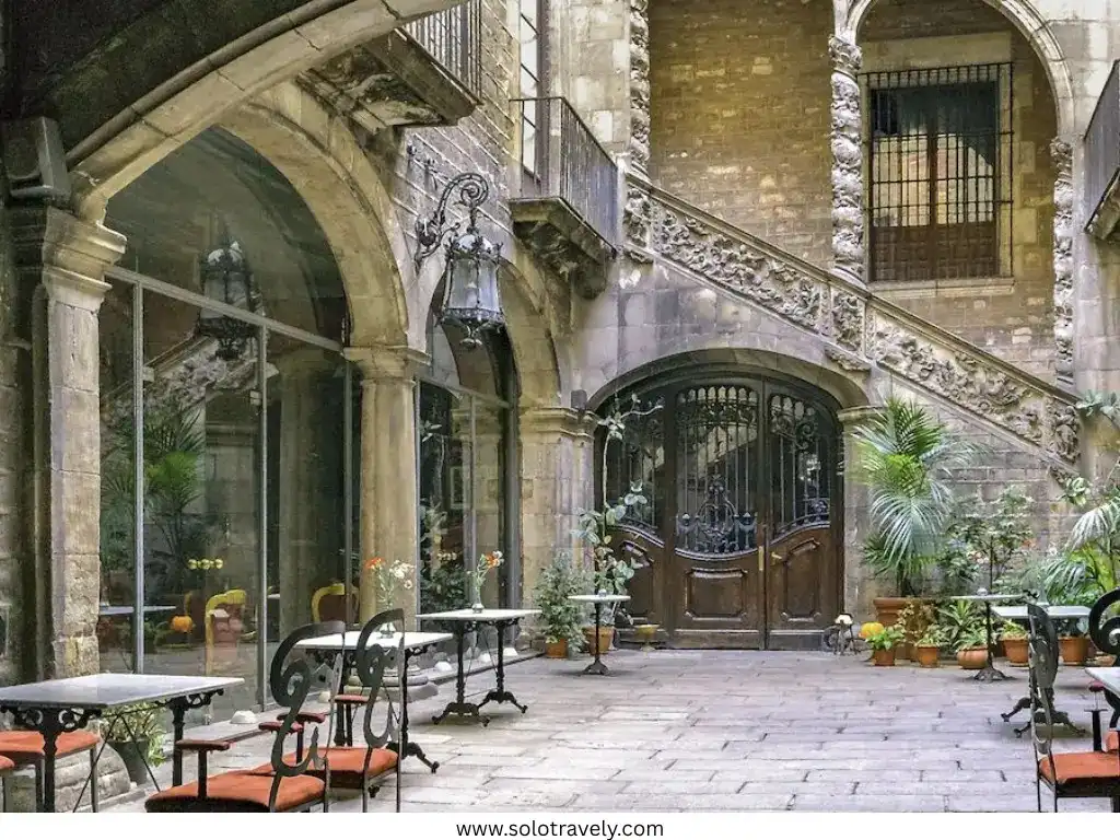 Top 12 Gothic Quarter Barcelona Restaurants solotravely