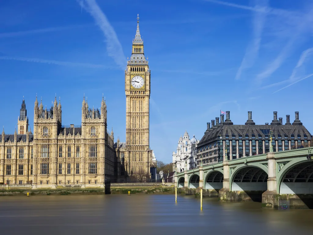 Westminster Abe and Big Ben solotravely