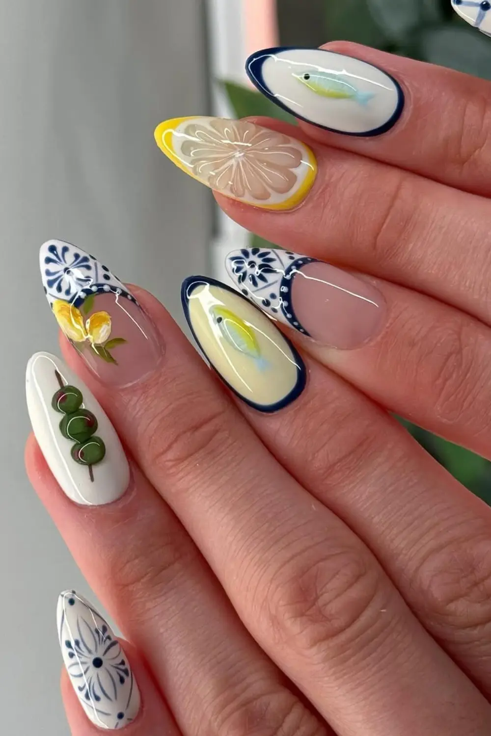 Black Nail Designs – That Look Wrong Until You Try Them (2026) 17 Black Nail Ideas for Summer solotravely