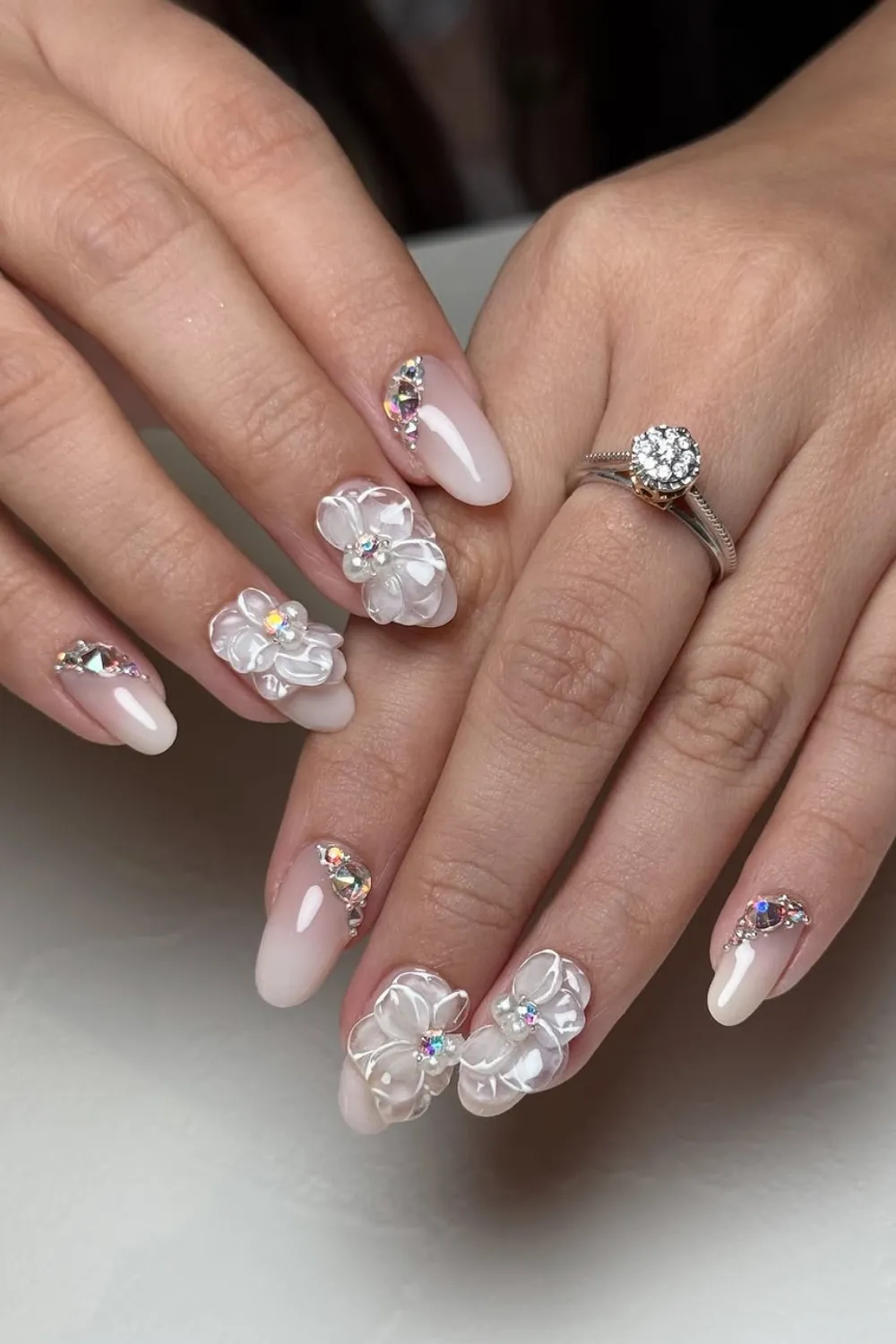 Black Nail Designs – That Look Wrong Until You Try Them (2026) 22 Black Nails for Weddings and Formal Events solotravely