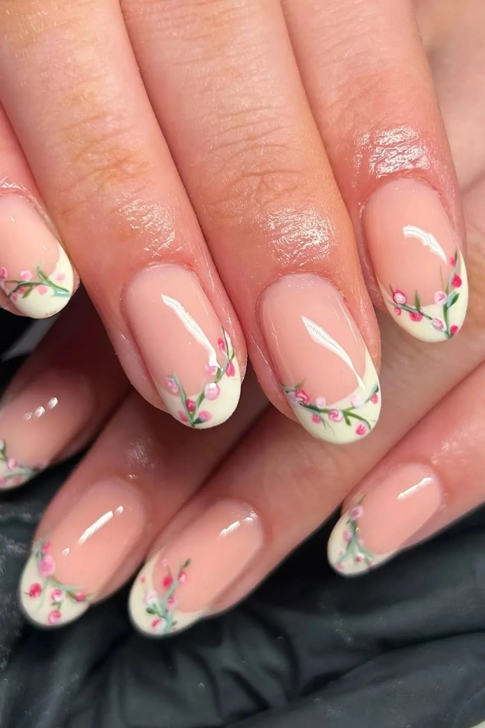 25+ Purple Color Nail Art Designs That Changed My Mind 2026 9 Floral and Nature-Inspired Designs solotravely