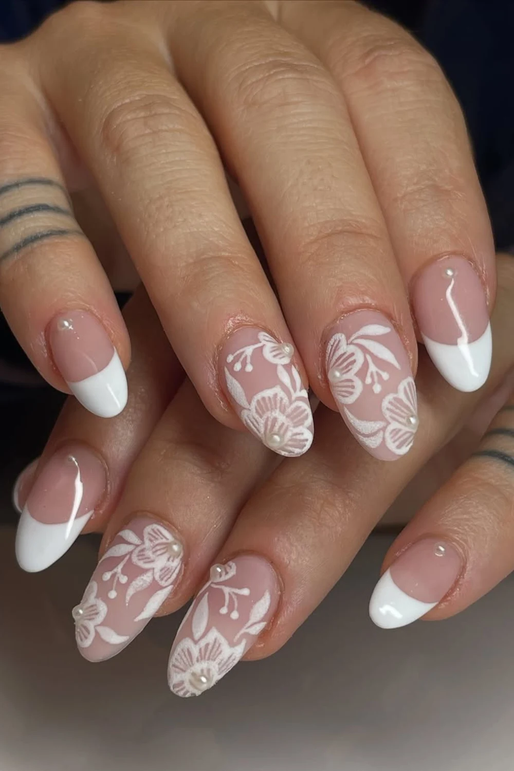 17 White Nail Designs That Look Simple Until You Try Them On 15 White Lace-Inspired Nail Art solotravely