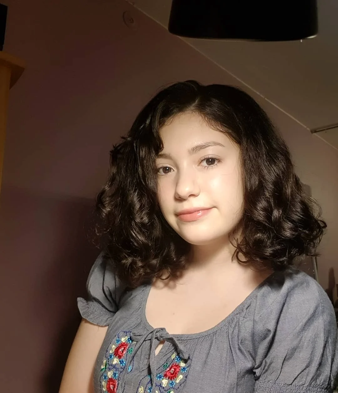 15 Chic Medium Length Hairstyles for Women 2026: Your Complete Style Guide 6 Curly Shoulder-Length Style