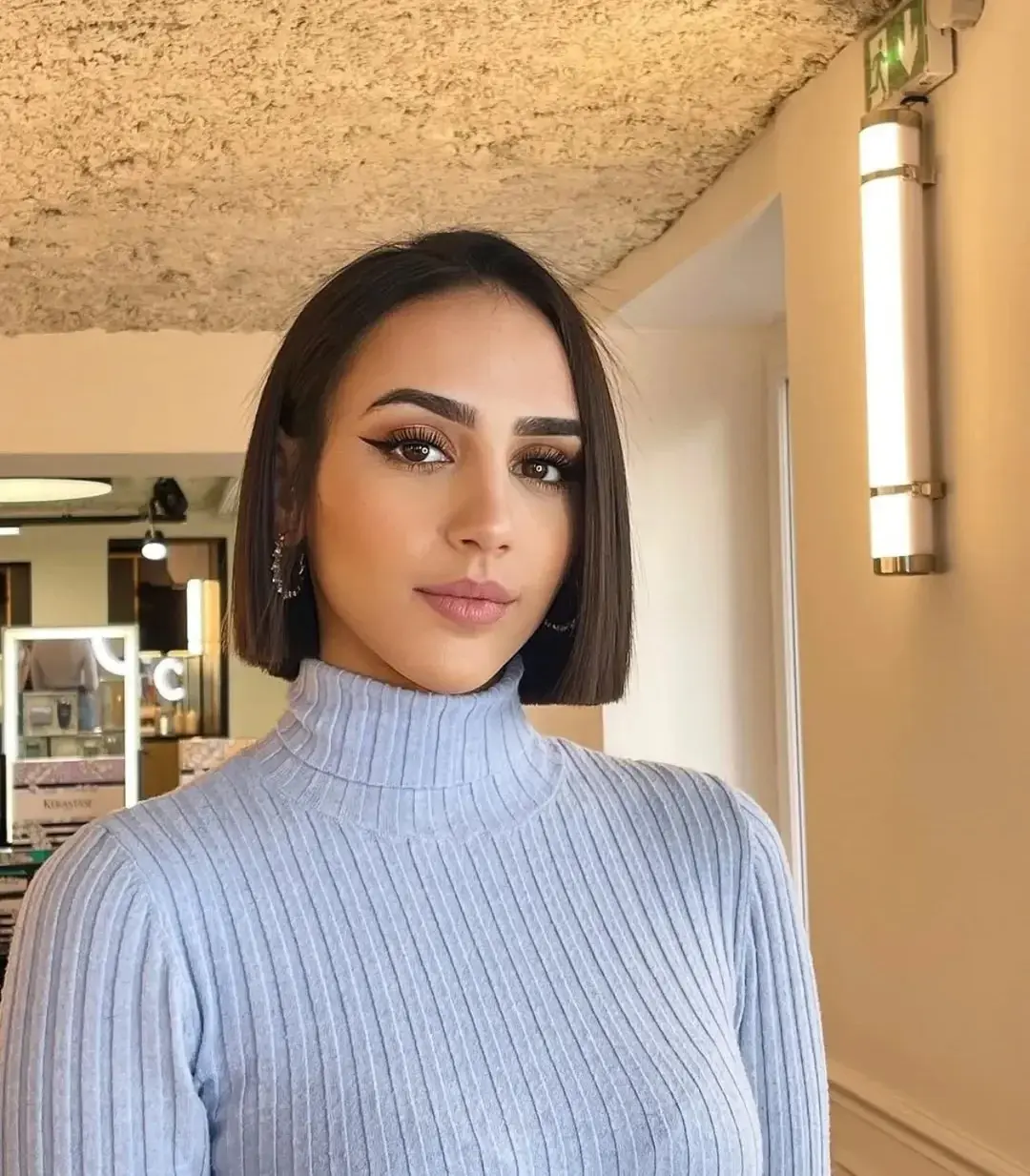 17 Long Layered Haircuts with Curtain Bangs Are Everywhere Now 18 Curtain Bangs with Long Layers and Blunt Ends