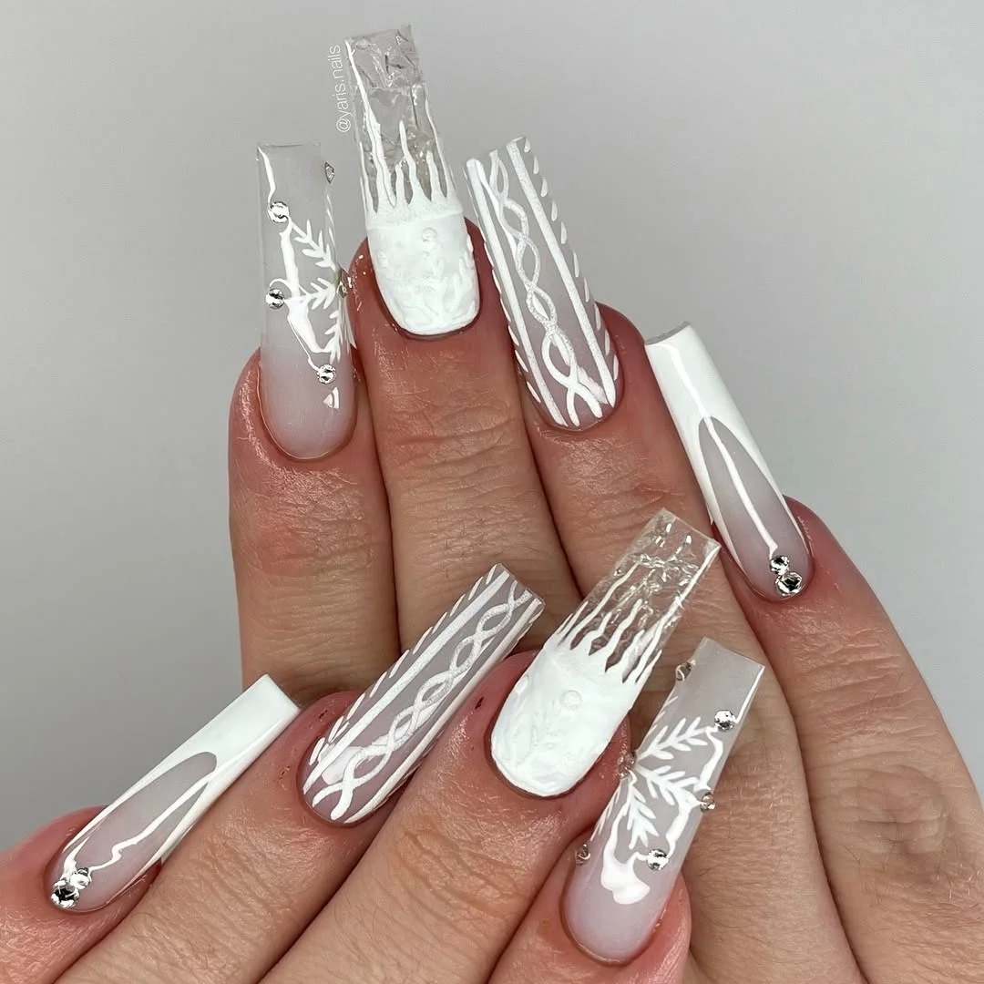 18 Creative Coffin Nails Ideas 2026 | Trendy & Stylish Nail Designs 14 Metallic Silver Coffin Nails