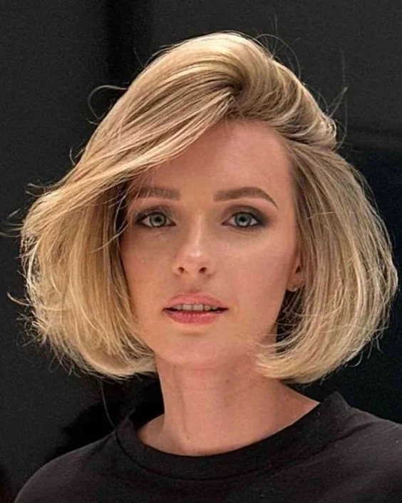 18 Straight Hairstyles Ideas for Women 2026: Your Ultimate Guide to Sleek, Stunning Looks 5 Side Swept Straight Hair