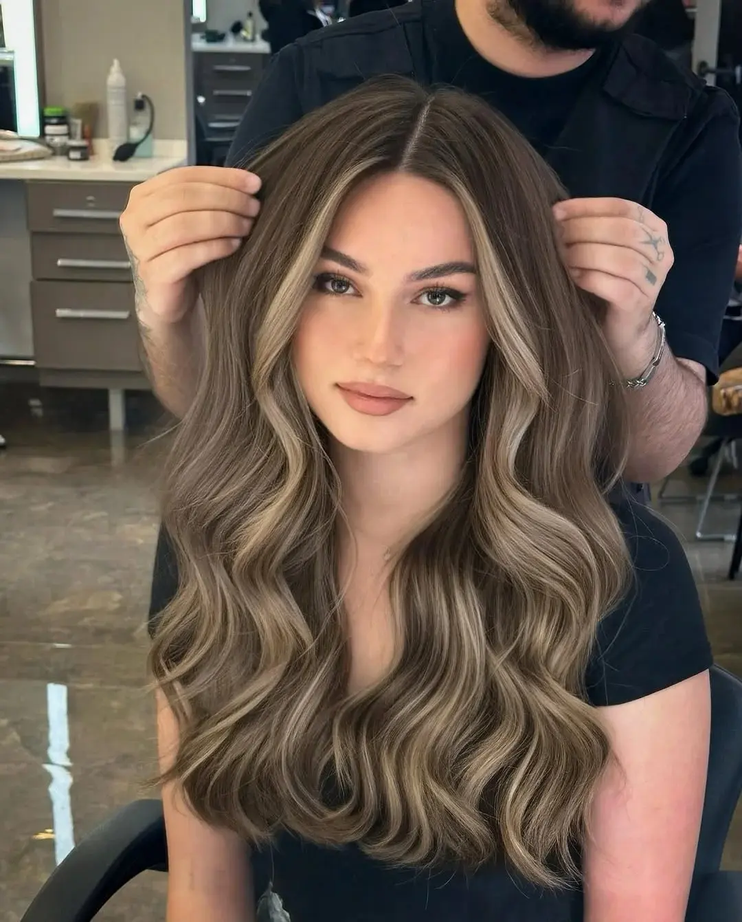 18 Straight Hairstyles Ideas for Women 2026: Your Ultimate Guide to Sleek, Stunning Looks 19 Straight Hair with Glass Hair Technique