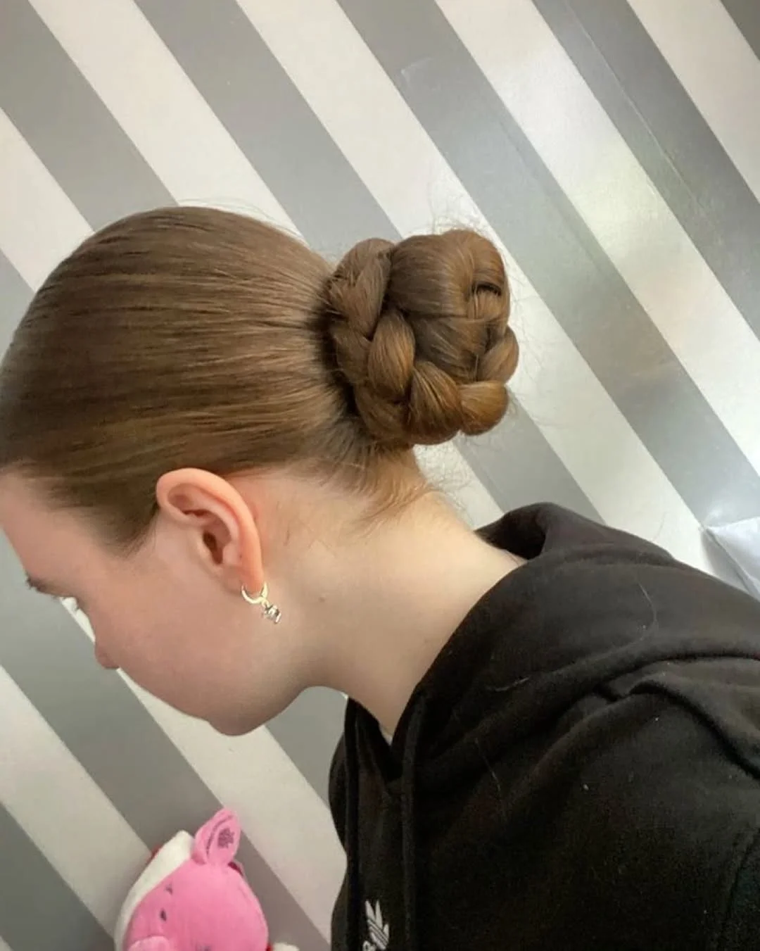 17 Hot Weather Hairstyles Ideas That'll Keep You Cool (Without Looking Like You Just Rolled Out of Bed) 17 Braided Bun