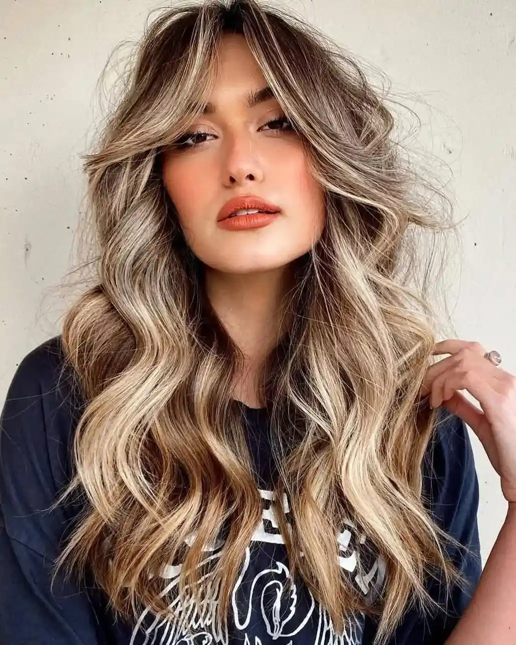14 Curtain Bangs with Layers: The Ultimate Style Guide for Effortless Chic Looks 14 Curtain Bangs with Curls
