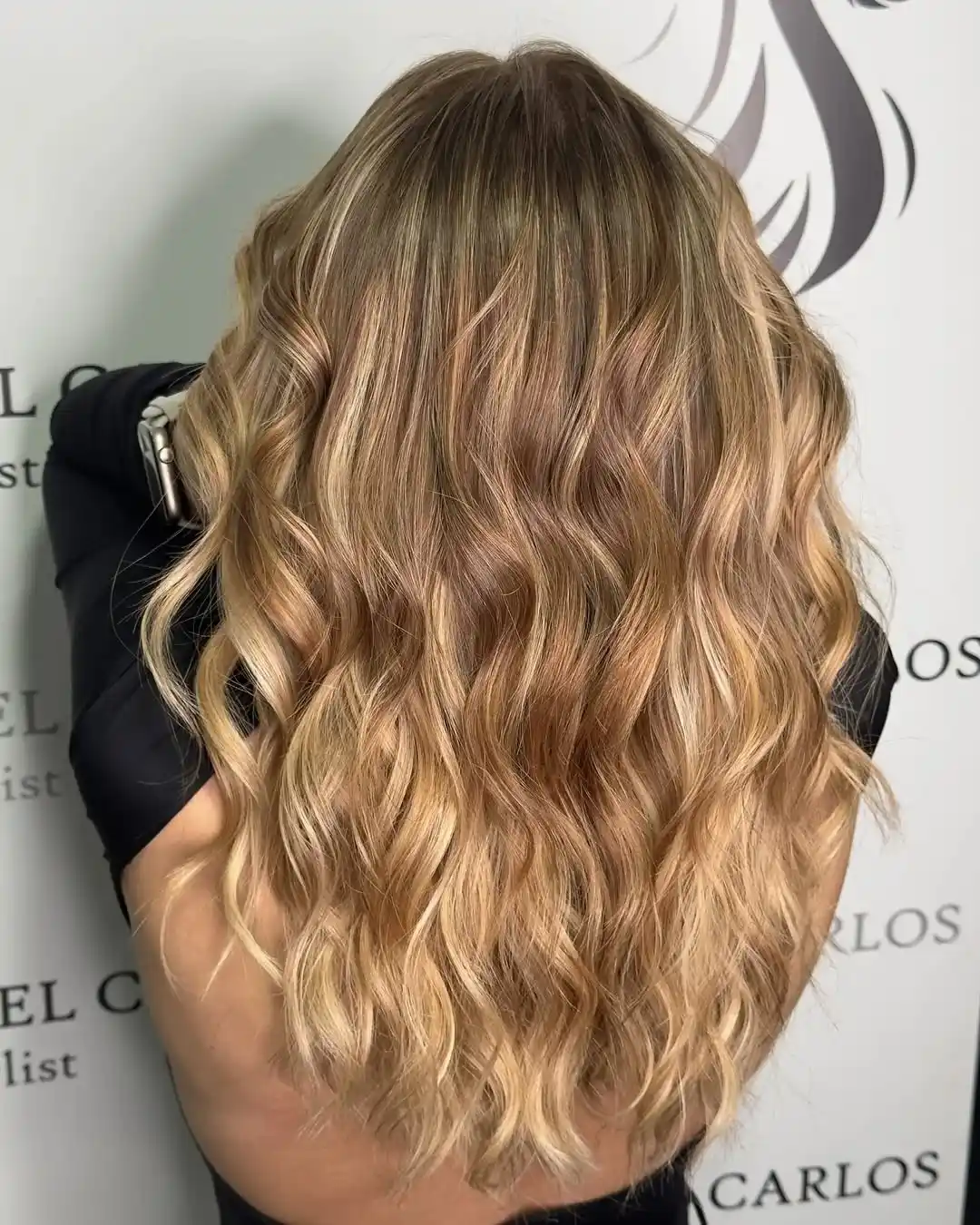 19 Summer Blonde Balayage Ideas That Never Go Out of Style (AKA Hair You’ll Still Love in 10 Years) 5 Golden Blonde Balayage