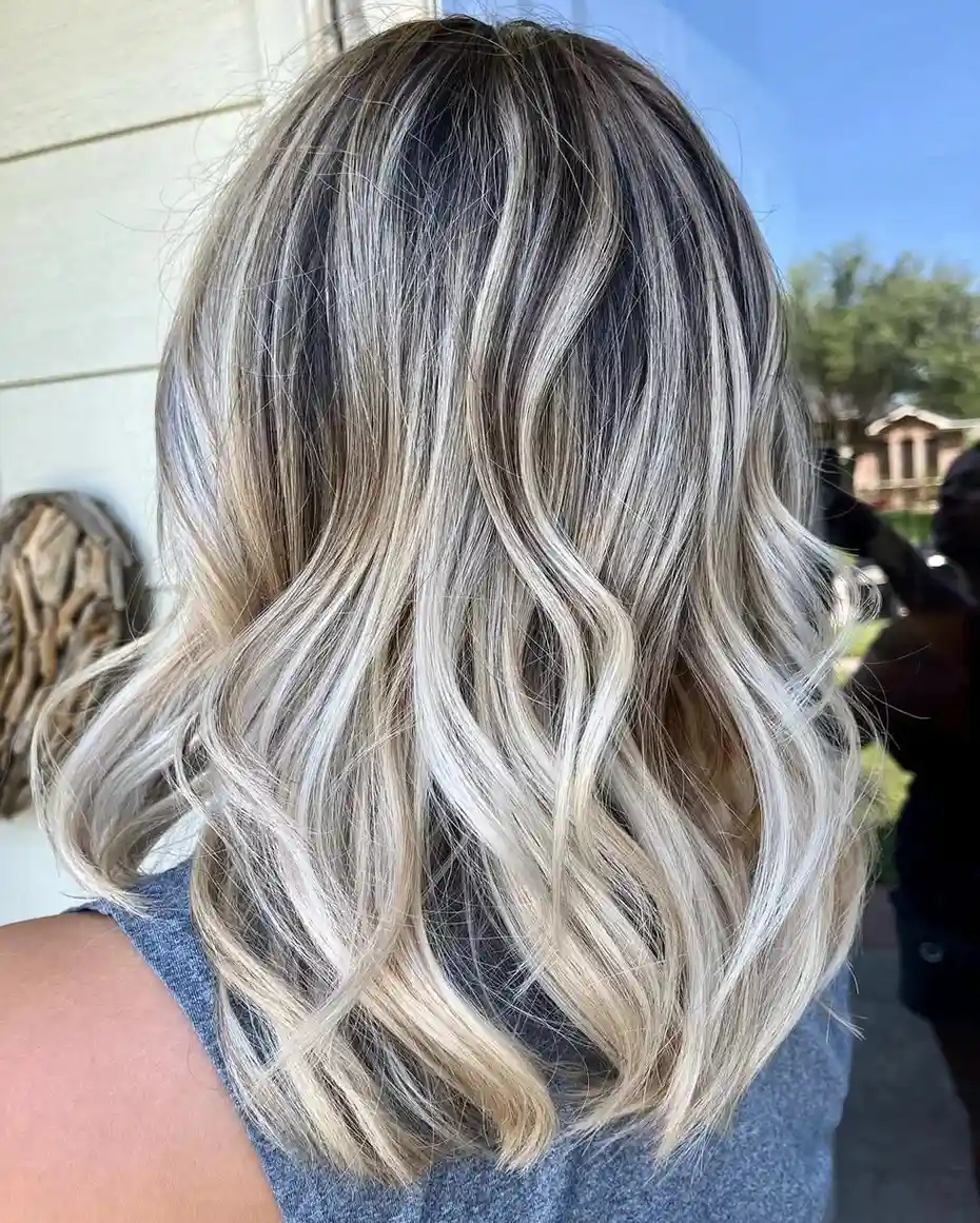 19 Summer Blonde Balayage Ideas That Never Go Out of Style (AKA Hair You’ll Still Love in 10 Years) 16 Rooted Blonde Balayage
