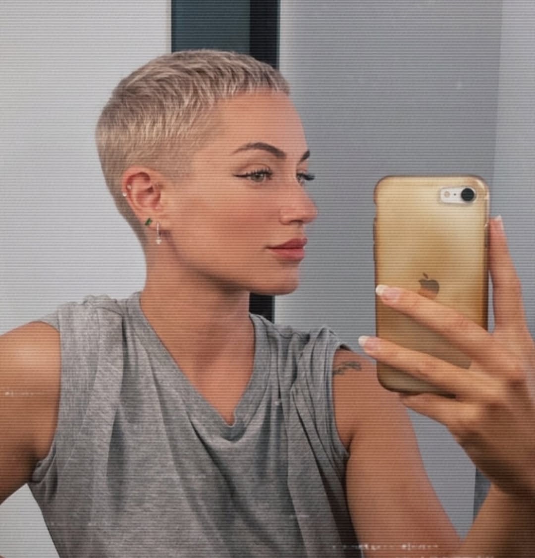 12 Cute Hairstyles for Short Hair That Will Make You Fall in Love with Your Locks All Over Again 7 Textured Tousled Crop