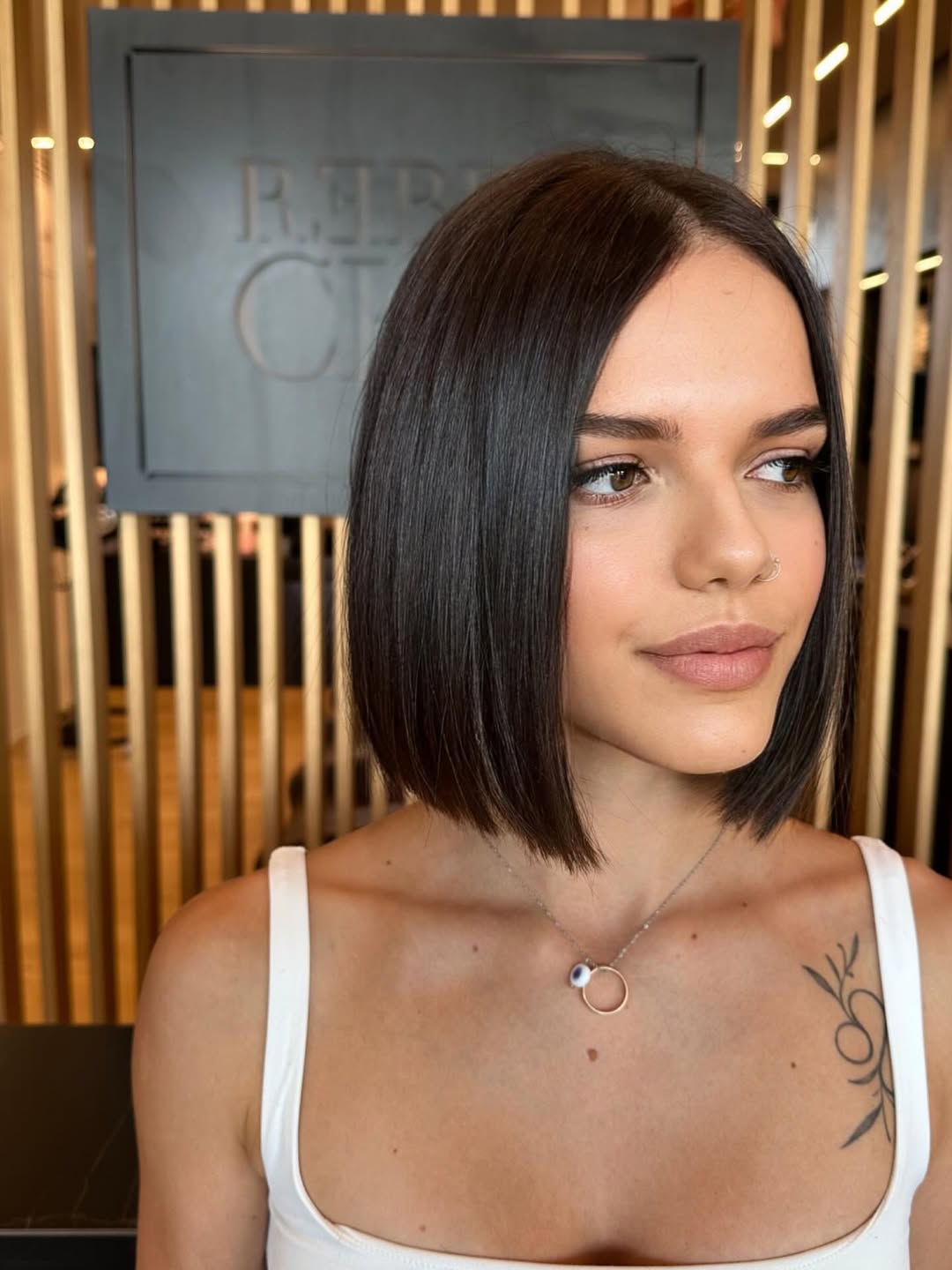 13 Curtain Bangs Short Hair Ideas: The Ultimate Guide for a Fresh, Fun Look 2 The Classic Bob with Curtain Bangs