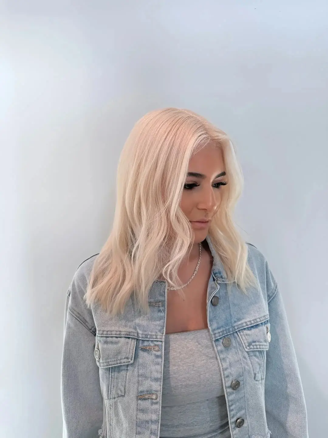 19 Summer Blonde Balayage Ideas That Never Go Out of Style (AKA Hair You’ll Still Love in 10 Years) 4 Vanilla Cream Blonde Balayage