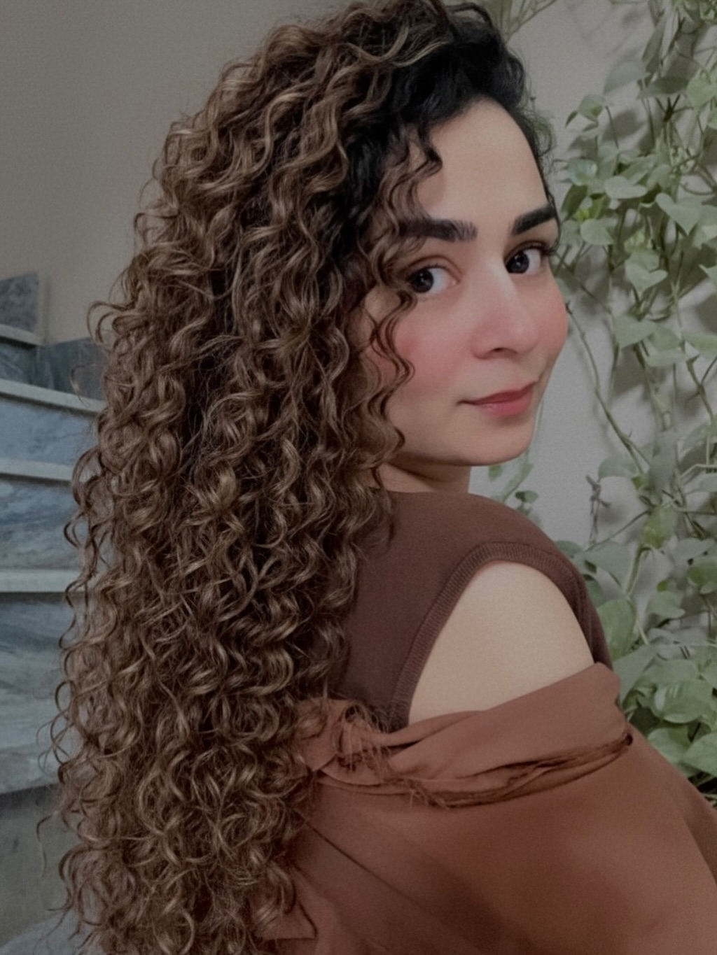 14 Curtain Bangs Long Hair Ideas That Will Make You Want to Cut Your Hair Today 4 Voluminous Curls + Curtain Bangs