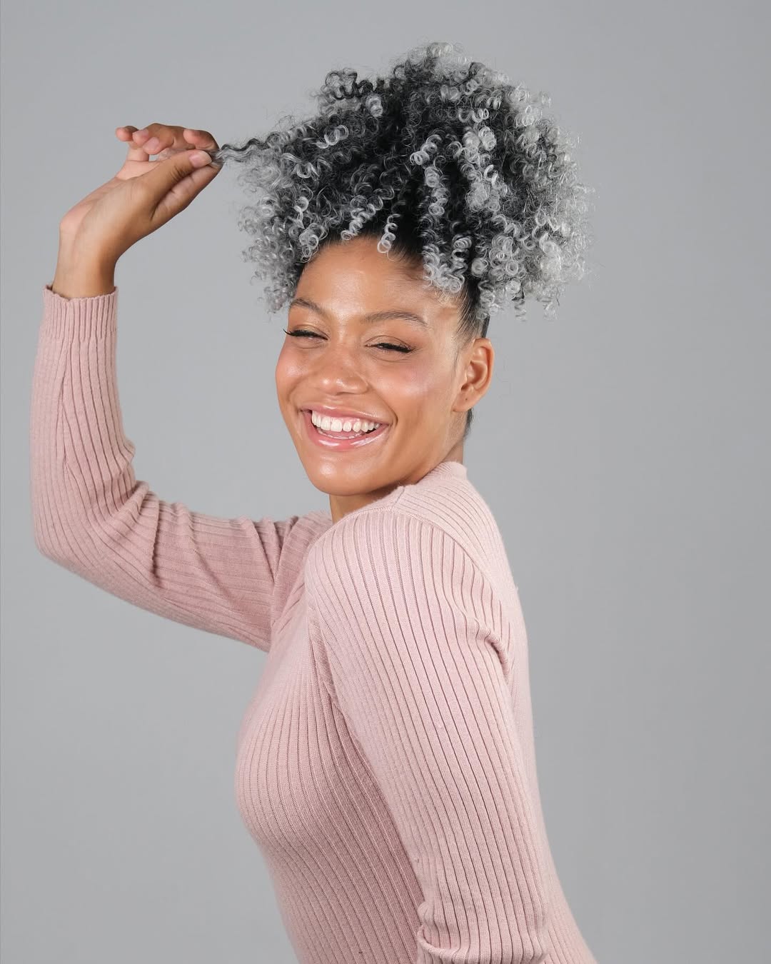 12 Afro Hairstyle Ideas That Are Bold, Gorgeous, and Seriously Easy to Love 5 Afro Puff