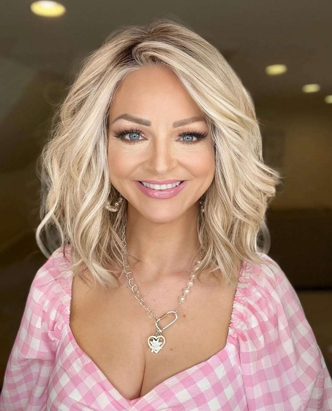 13 Short Blonde Haircuts That Will Make You Want to Book a Salon Appointment ASAP 12 Blonde Wavy Bob