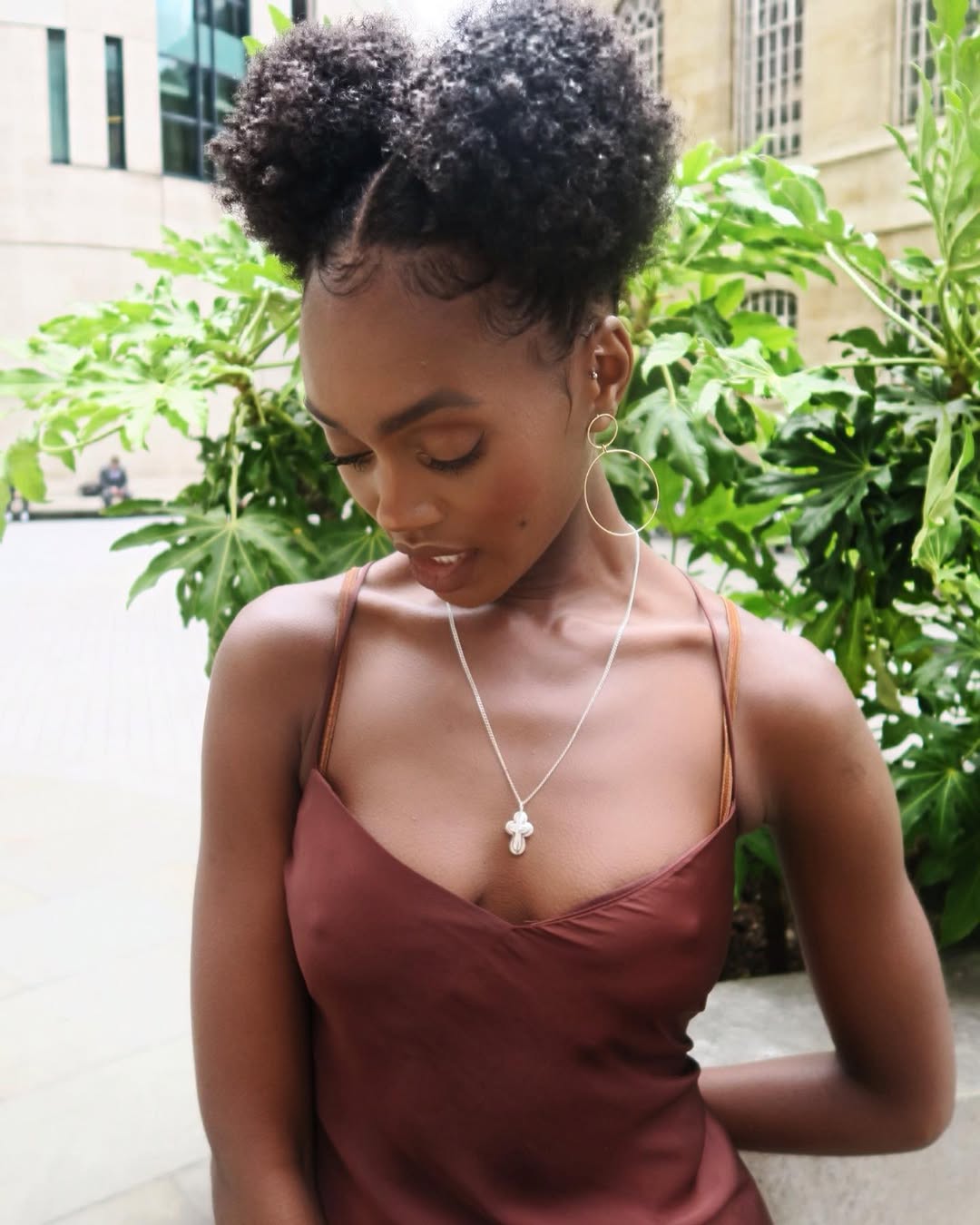 14 Birthday Hairstyle Ideas That’ll Make You Feel Like the Main Character All Day 15 Curly Puff or Defined Natural Curls