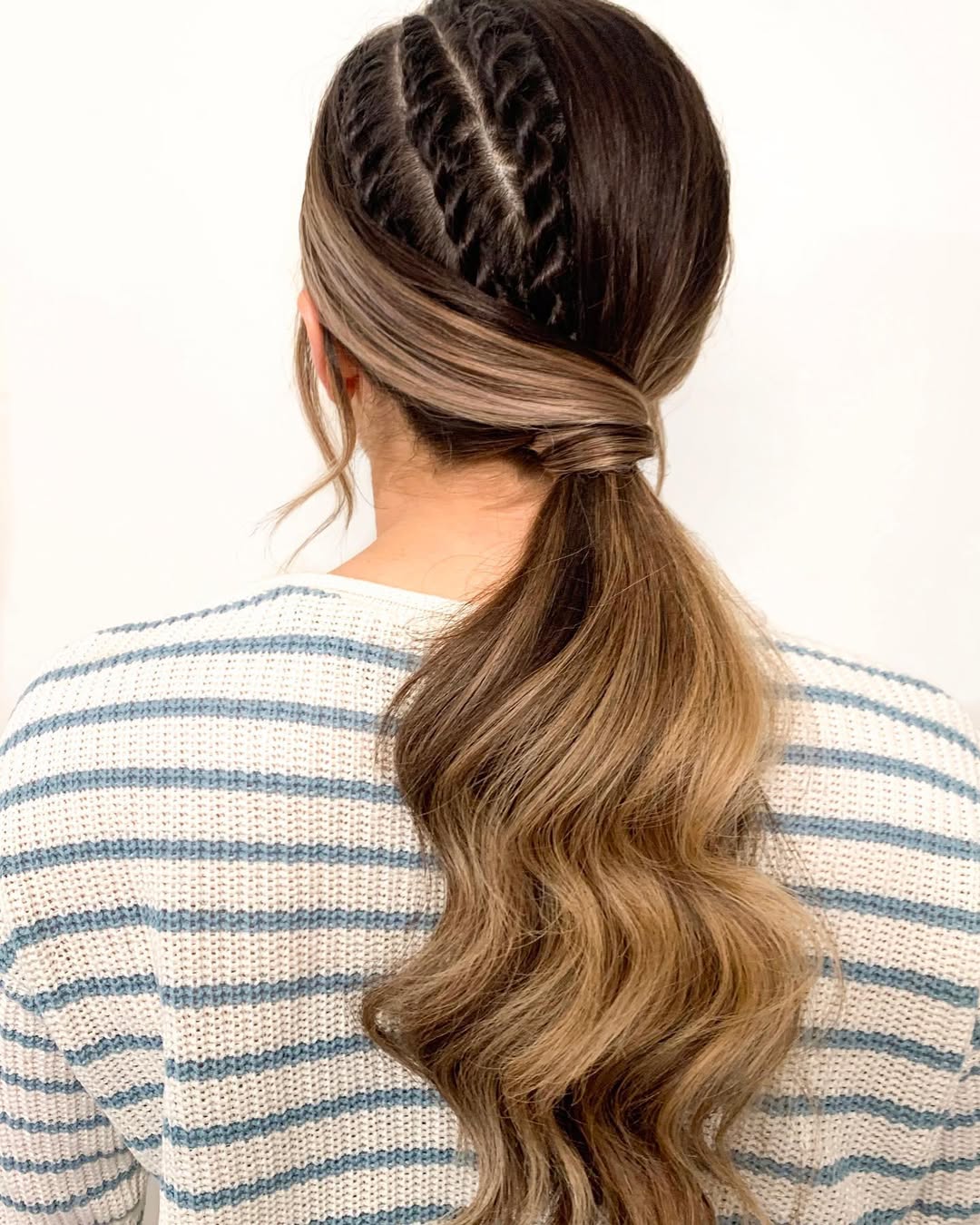 14 Formal Hairstyles Ideas That'll Make You Look Like You Have a Personal Stylist (DIY in 10 Minutes Flat!) 11 Elegant Rope Braid Ponytail