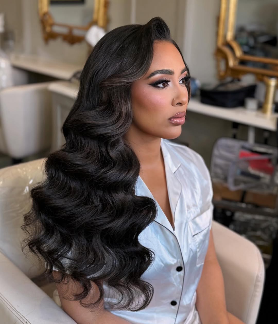 13 Elegant Hairstyles Ideas That’ll Make You Look Expensive AF (Zero Salon Drama Required) 5 Glam Hollywood Waves