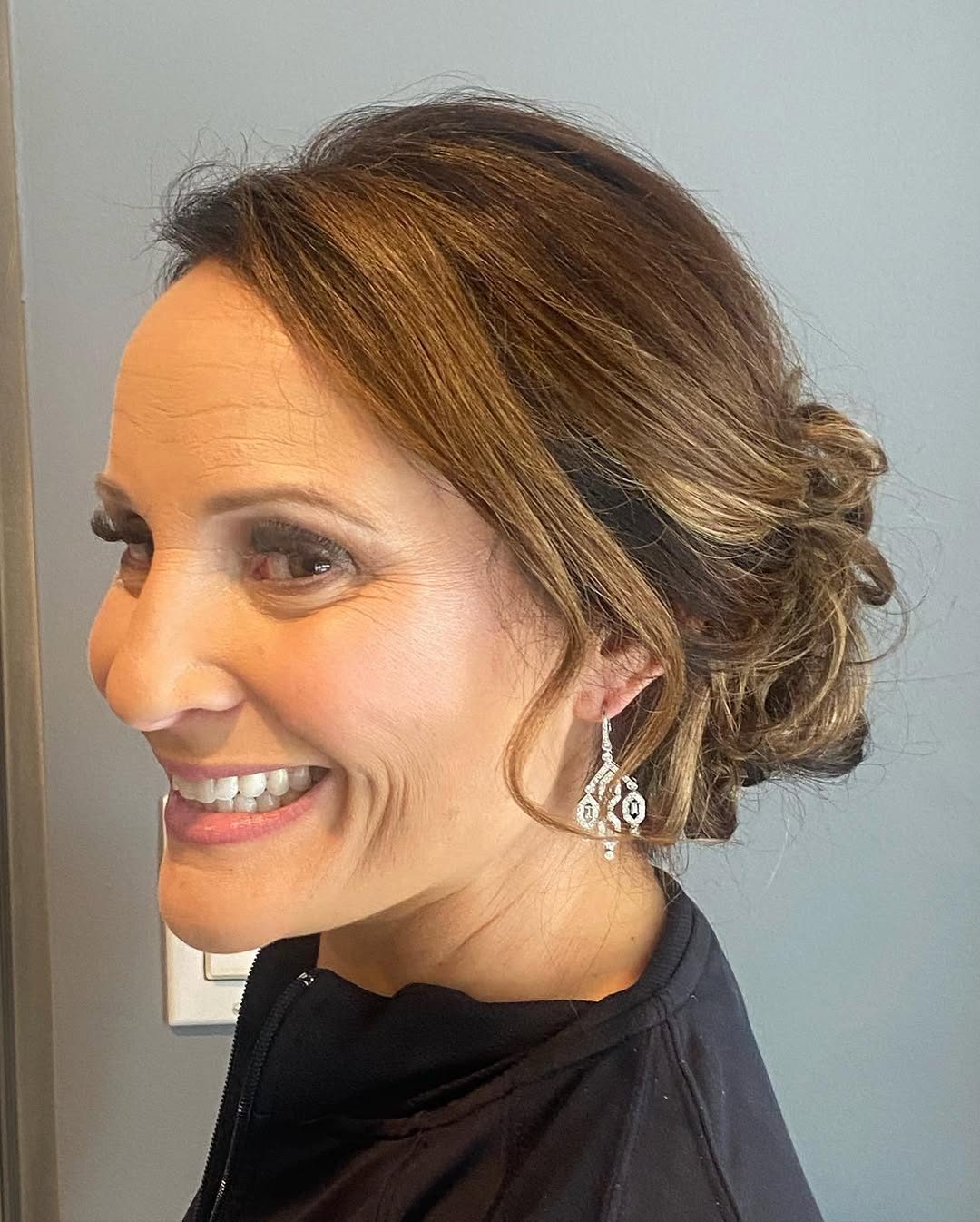 13 Messy Bun Hairstyles Ideas for 2026 That Look Expensive But Take 5 Minutes Flat 12 Side Swept Messy Bun