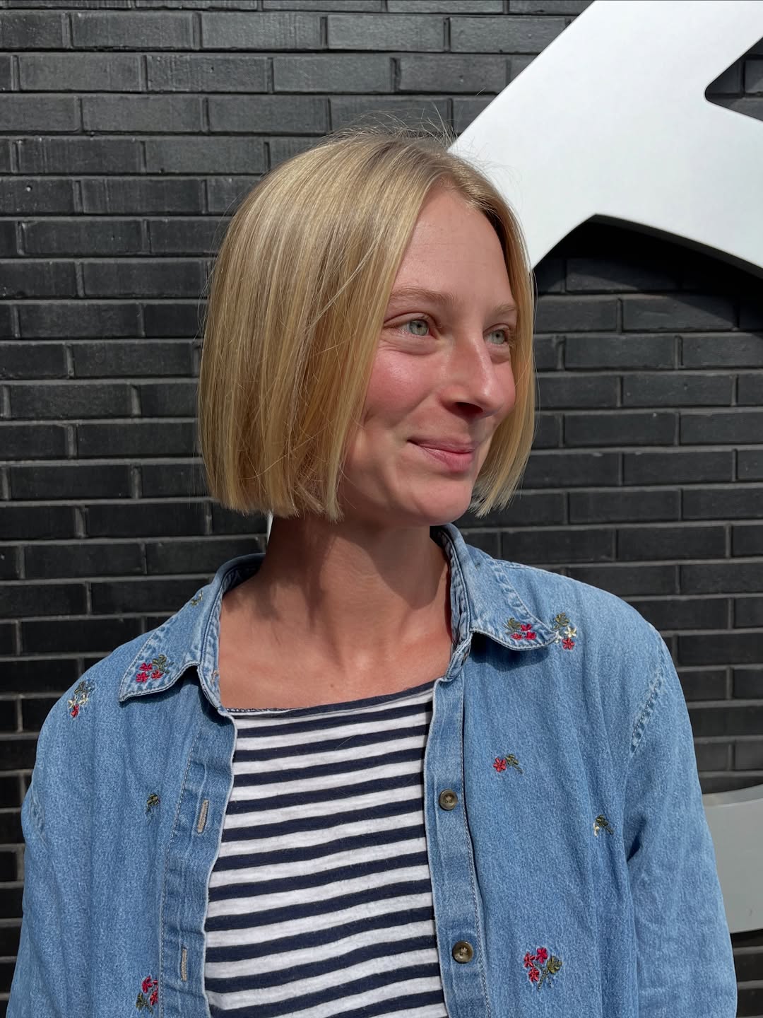 14 Short Hair with Bangs Ideas You Can Totally Rock Tomorrow 5 The Blunt Bob + Full Straight Bangs