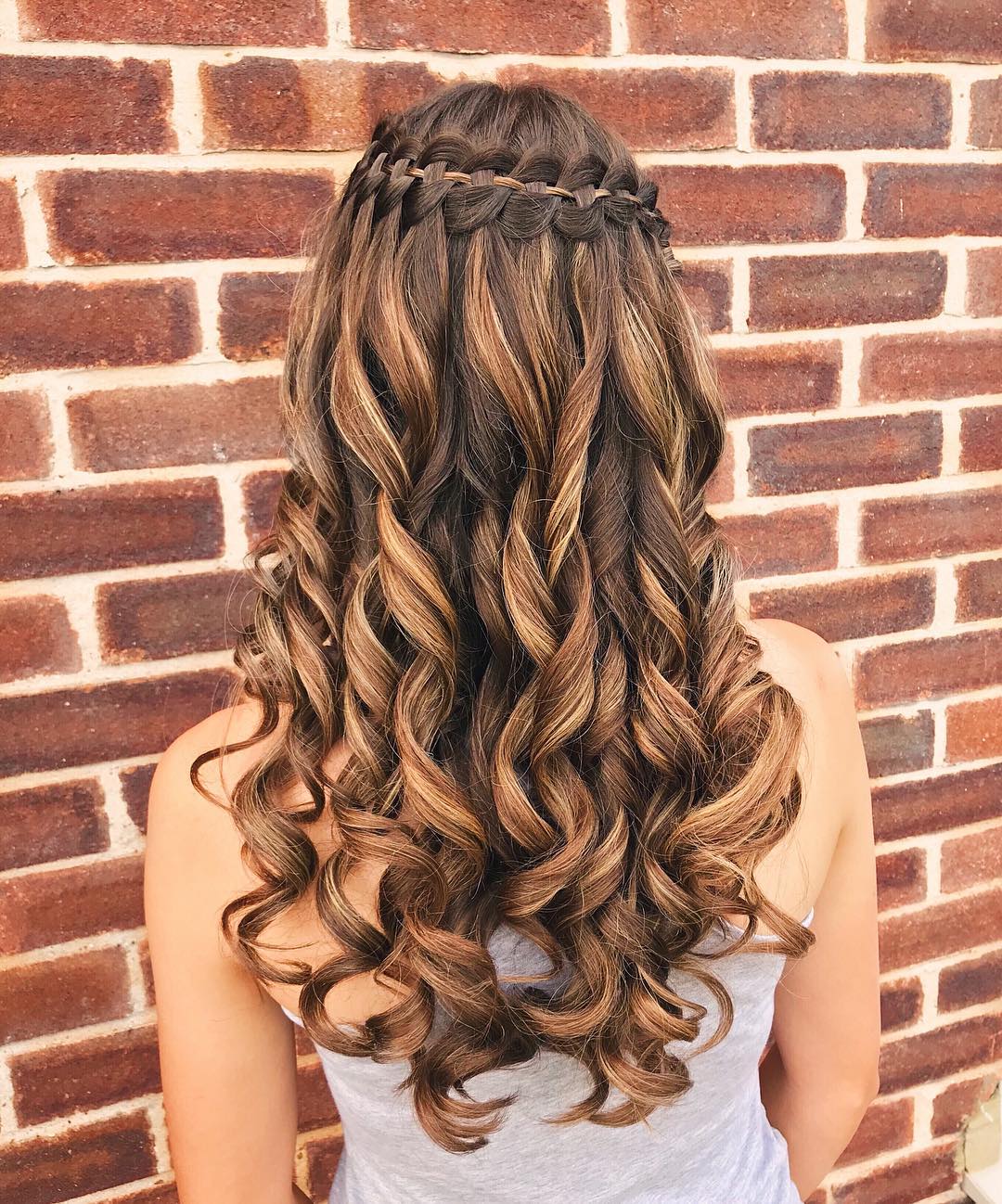 13 Softball Hairstyles Ideas That’ll Score Major Style Points on the Diamond (Helmet Hair? Never Heard of Her) 12 Waterfall Braid