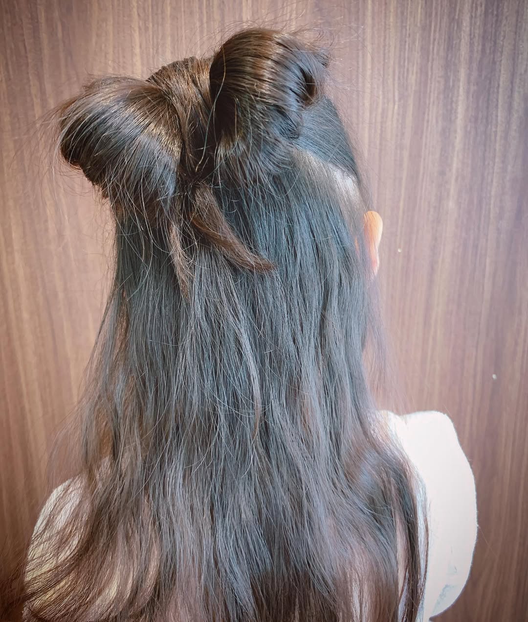 15 Curly Half-Up Half-Down Hairstyles That Are Too Cute Not to Try Right Now 9 Half-Up Ribbon Tie