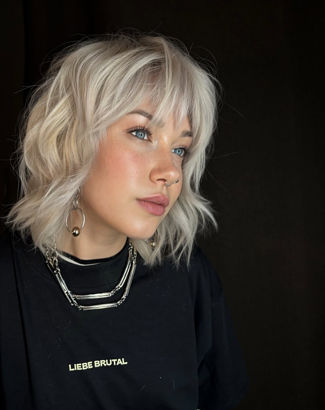 15 Fringe Hairstyles Ideas That’ll Instantly Make You Look Cooler (Like, Effortlessly Cool) 13 Shaggy Fringe