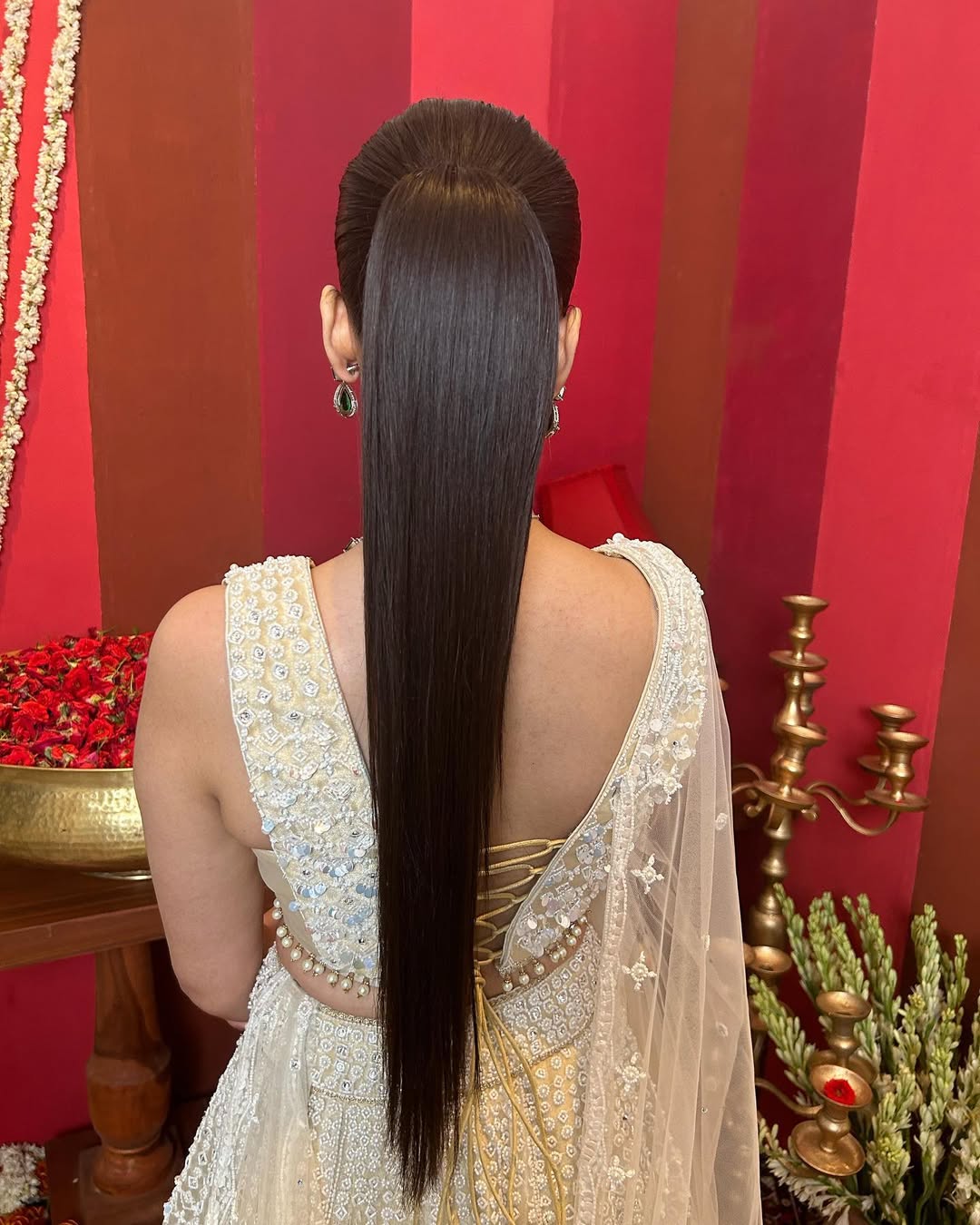 14 Homecoming Hairstyles Ideas That’ll Make You the Main Character All Night 3 Sleek High Ponytail