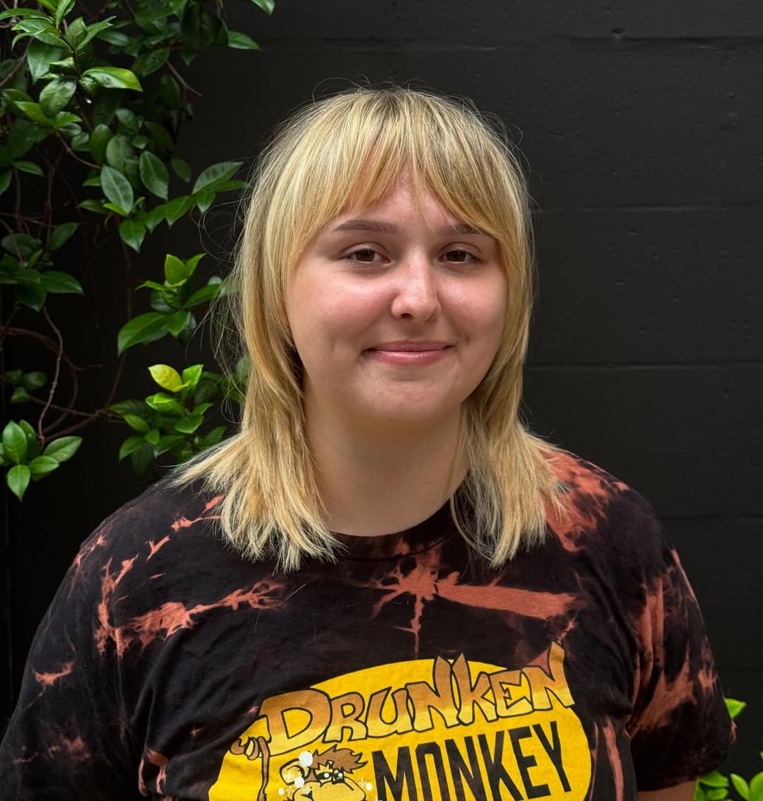 15 Shag Hairstyle Ideas That Will Instantly Make You Look Cooler (No Effort Required) 16 Sleek Straight Shag