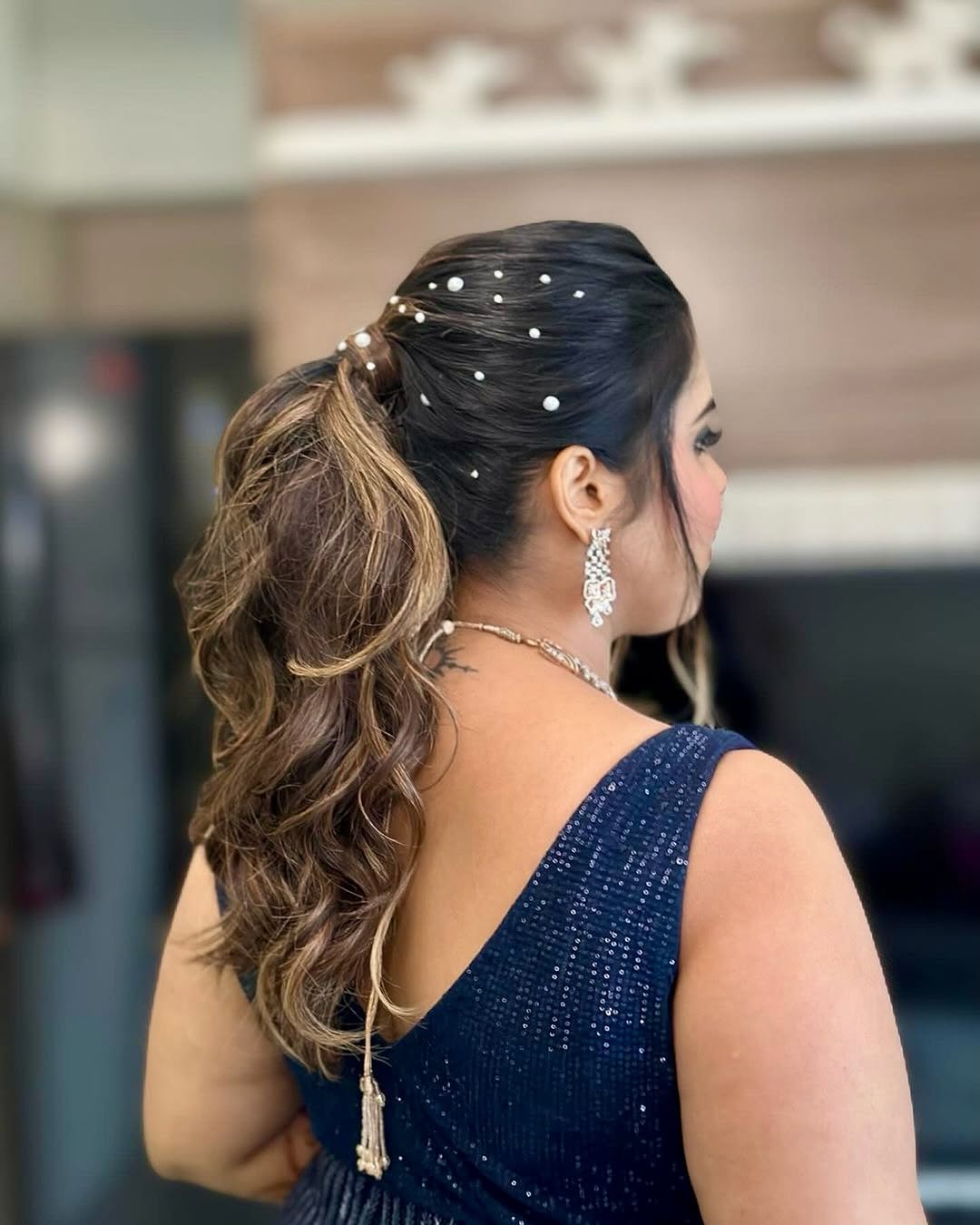 14 Work Hairstyle Ideas That Make You Look Effortlessly Put-Together (Even on 3 Hours of Sleep) 3 The Classic Ponytail