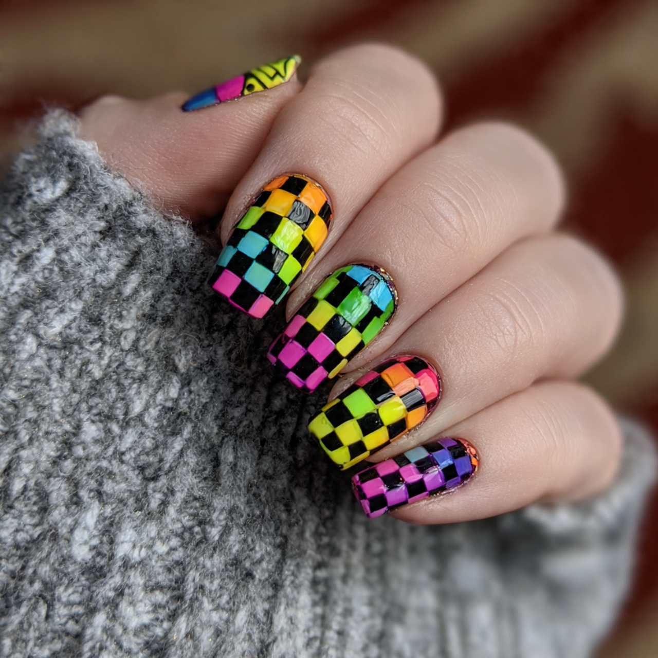 14 Checkered Summer Nails That Are So Cute, You’ll Want a New Mani Every Week 4 neon checkered nails