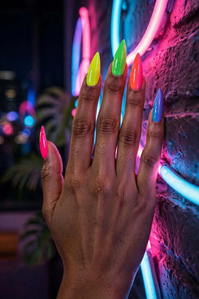 18 Stiletto Summer Nails: The Sharpest Shape of the Season 10 s08 neon stiletto