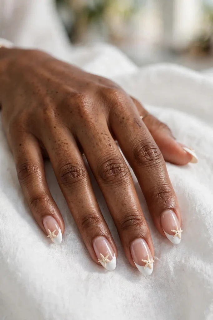17 Starfish Summer Nails: A Tide Pool on Your Fingertips 17 s15 starfish french tips