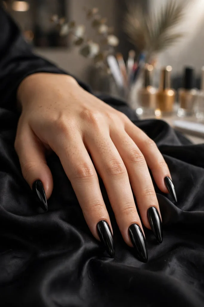 18 Long Summer Nails: Maximum Length, Maximum Impact 18 s16 black gloss