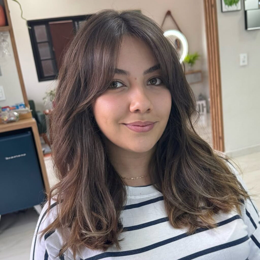 18 Short Hair Blowout Ideas That Make You Look Instantly Expensive 11 Blowout With Curtain Bangs
