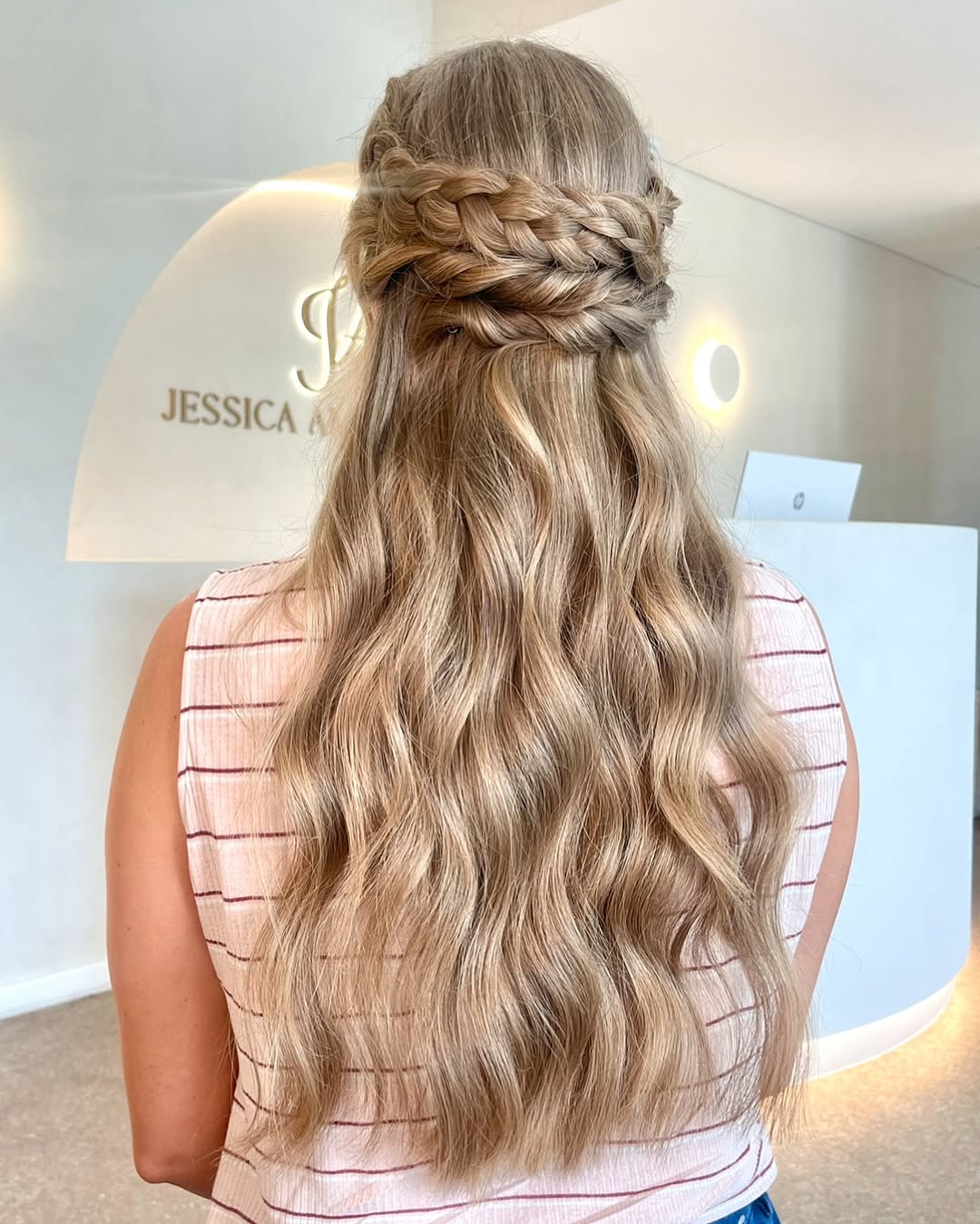 14 Natural Curly Hairstyles That Will Instantly Upgrade Your Vibe (No Heat, No Stress) 12 Braided Crown with Curls