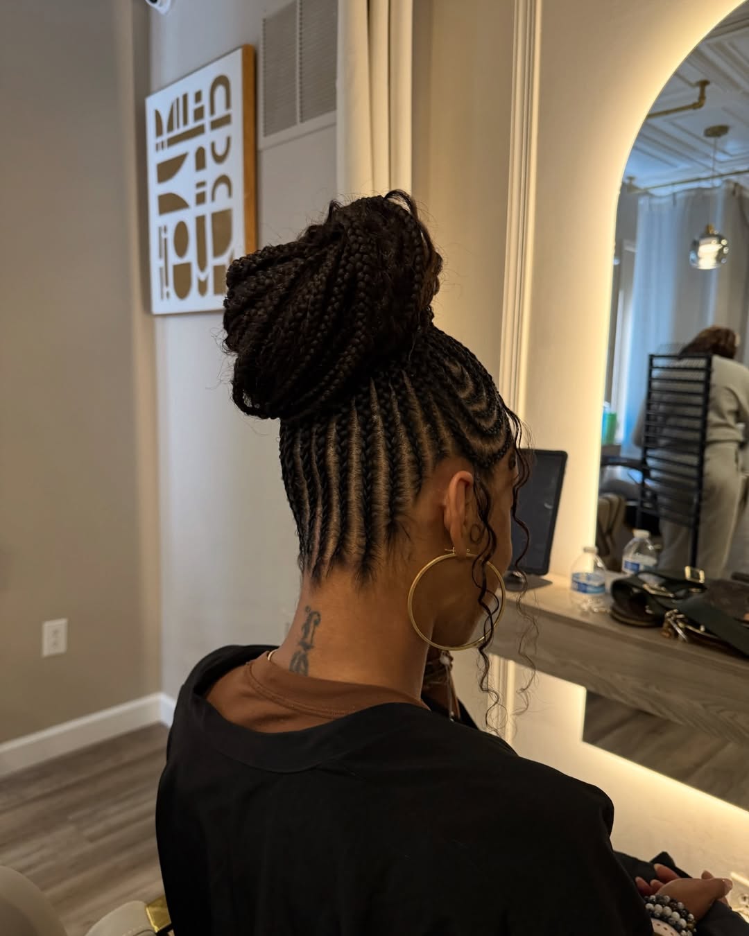 15 Curly Bun Hairstyles That Instantly Upgrade Your Look (No Effort, All Style) 8 Braided Curly Bun