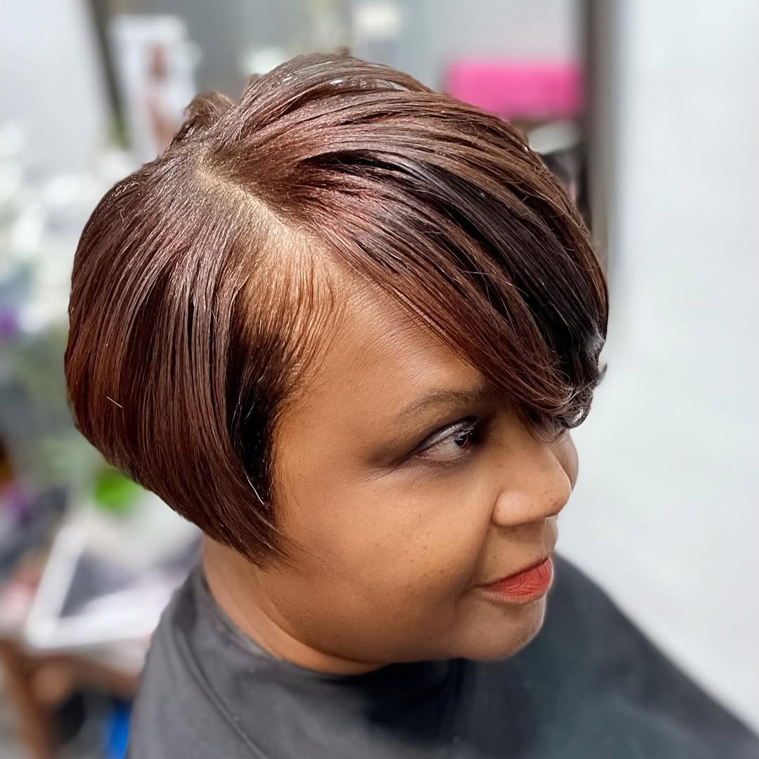 14 Mid Length Hairstyles That Are About to Dominate 2026 (And Honestly? Your Hair Deserves This Upgrade) 2 Soft Layered Lob