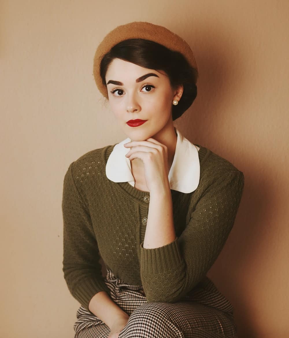 16 Vintage Hairstyle Ideas So Pretty, You’ll Want to Ditch Your Basic Bun Immediately 13 The Gibson Tuck