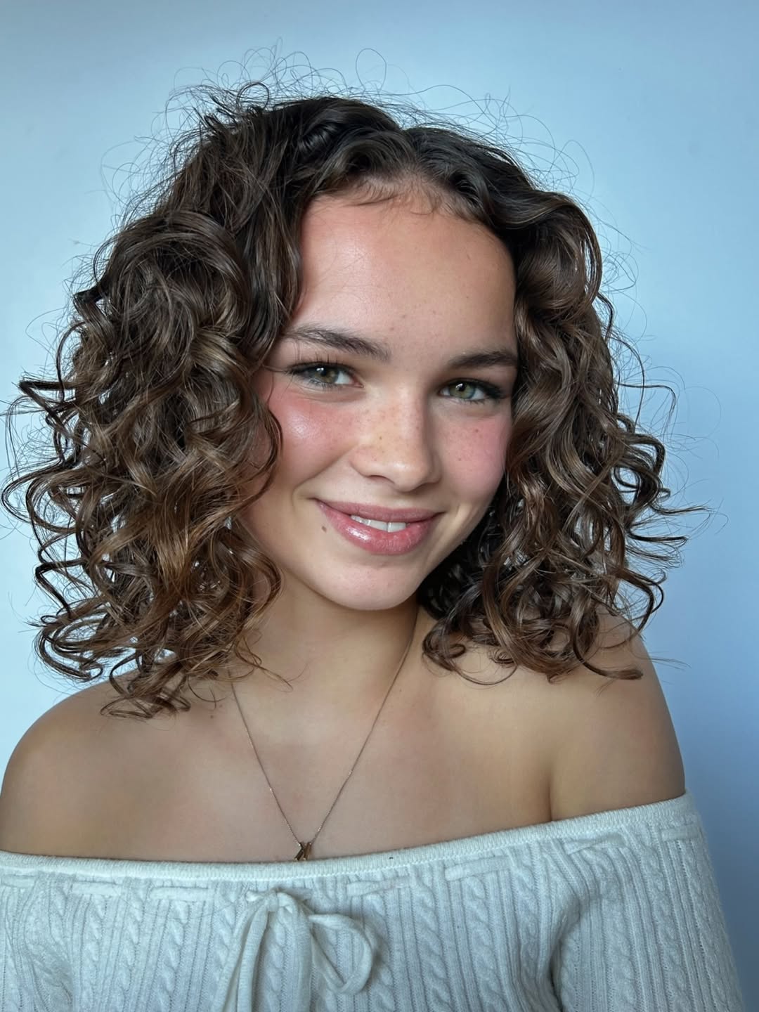 16 Curly Bob Hairstyles That Are Basically Your Hair’s Main Character Era 15 Voluminous Curly Bob