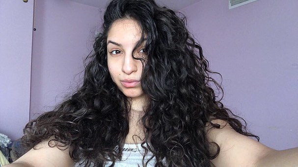 15 Long Curly Hairstyles That Will Make You Feel Like That Girl (Yes, Even on Lazy Hair Days) 7 Wash-and-Go Curls