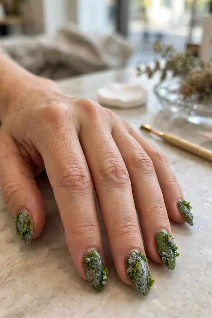 16 Green Summer Nails That Will Make Everyone Stare 5 s03 moss and stone