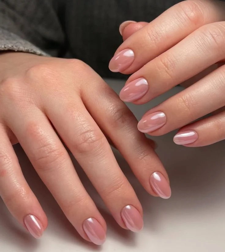 16 Baby Pink Nails That Are So Dreamy, You'll Want to Ditch Every Other Shade 10 Baby Pink with a Subtle Chrome Finish