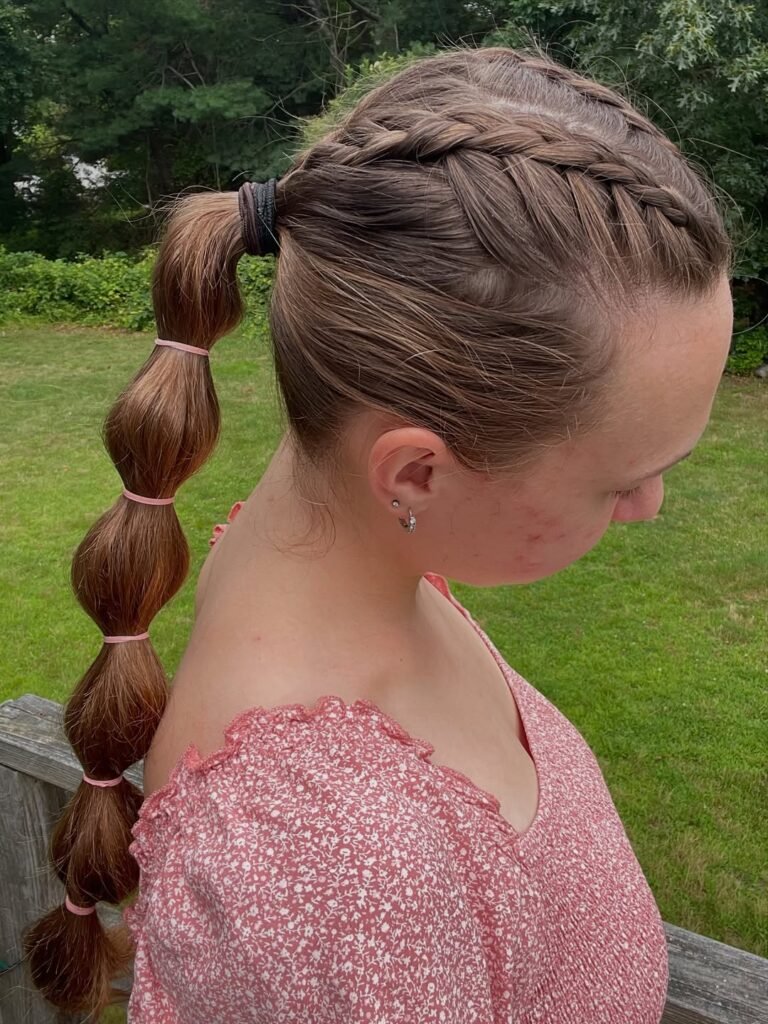 15 Rave Hairstyle Ideas That’ll Have You Looking Like the Main Character All Night 4 Bubble Braids