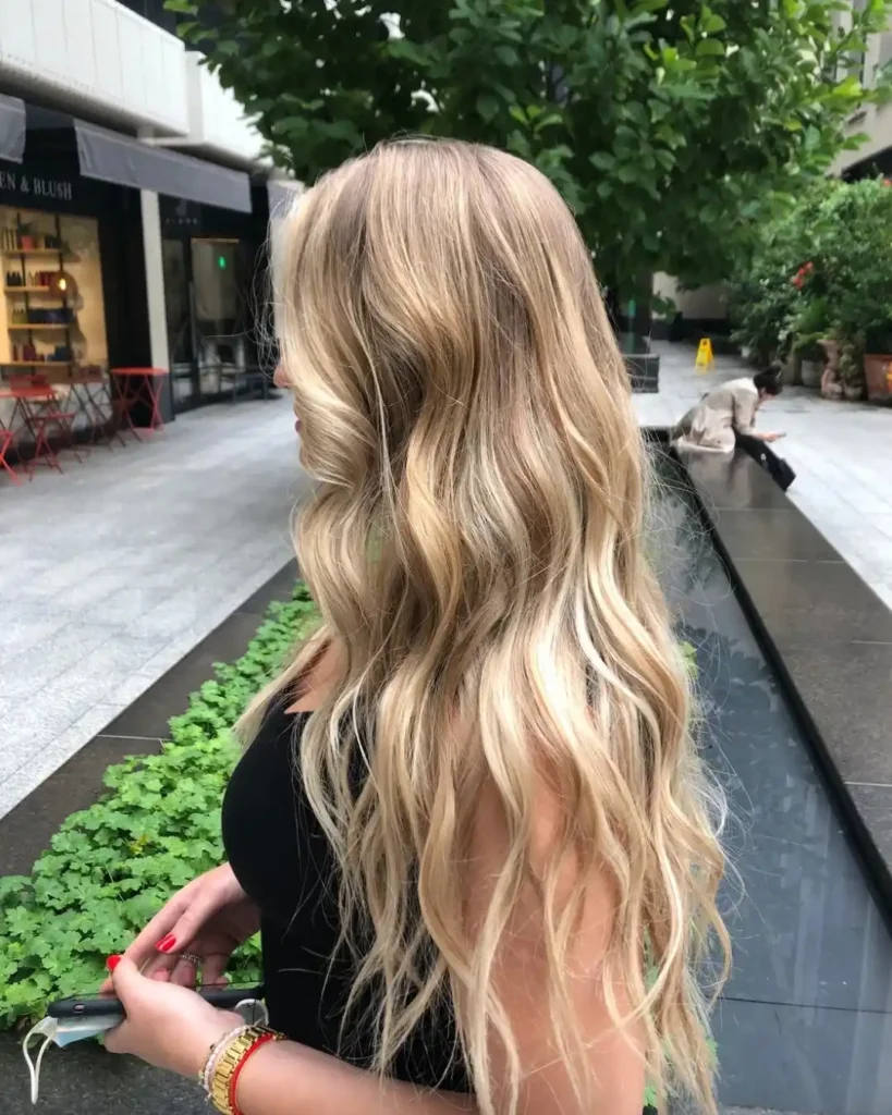 17 Down Hairstyles Ideas That'll Make You Want to Ditch the Ponytail Forever 2 Loose Beachy Waves